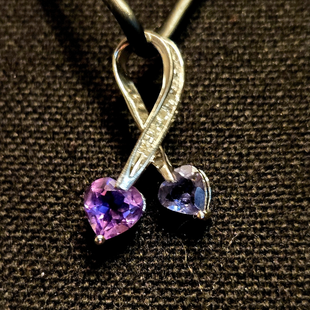 Elegant Heart-Shaped Amethyst & Diamond Accent Swirl Pendant - Picture 2 of 6